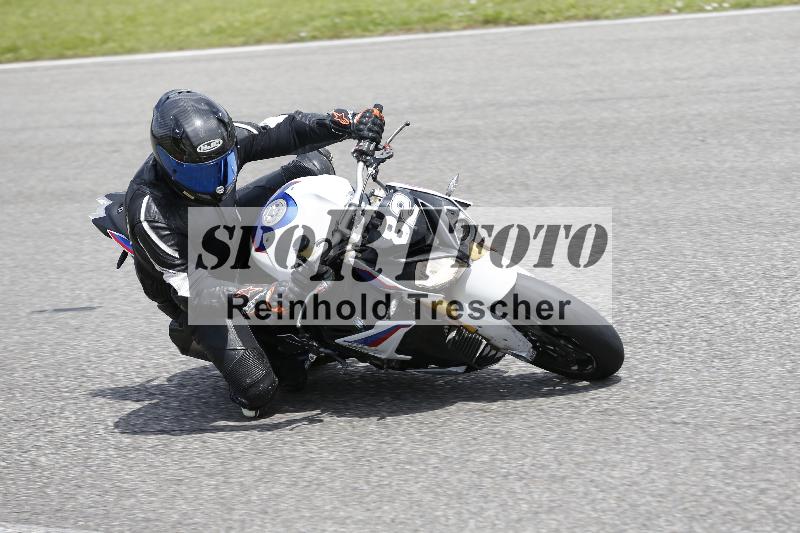 /Archiv-2024/29 12.06.2024 MOTO.CH Track Day ADR/Gruppe gelb/82